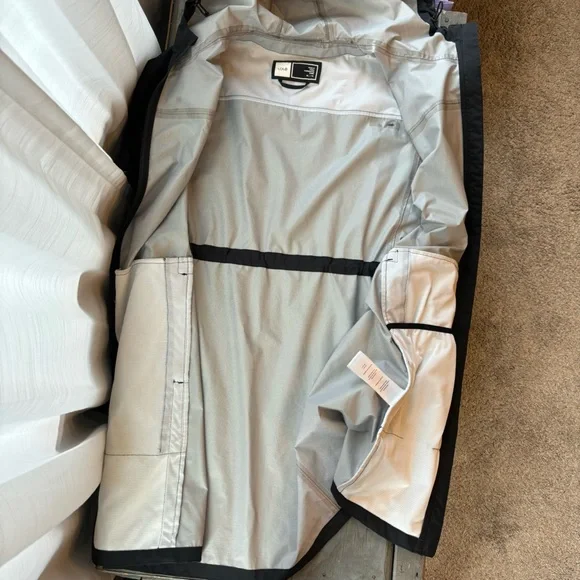 NWOT Lole Piper Raincoat | size XL - Picture 5 of 10